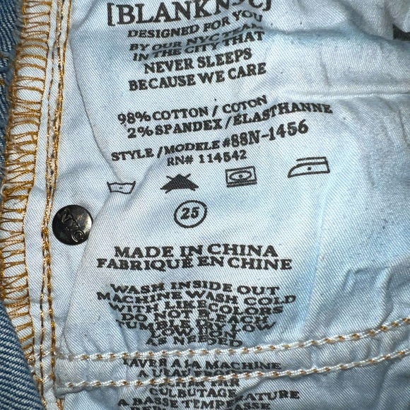 Blank NYC kick crop flare jeans - Picture 6 of 6